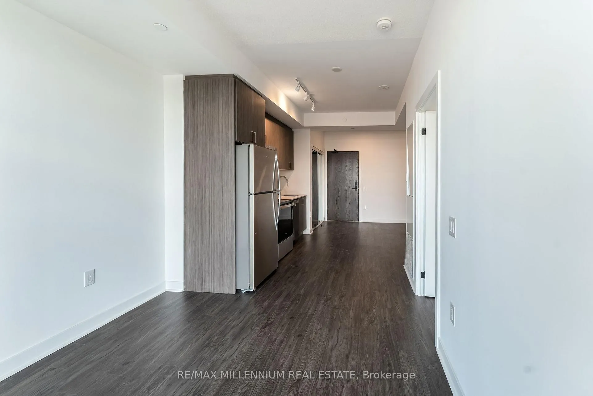 Photo 38 of Unit 208, 2782 Barton Street E, Hamilton, Riverdale — HOMEH