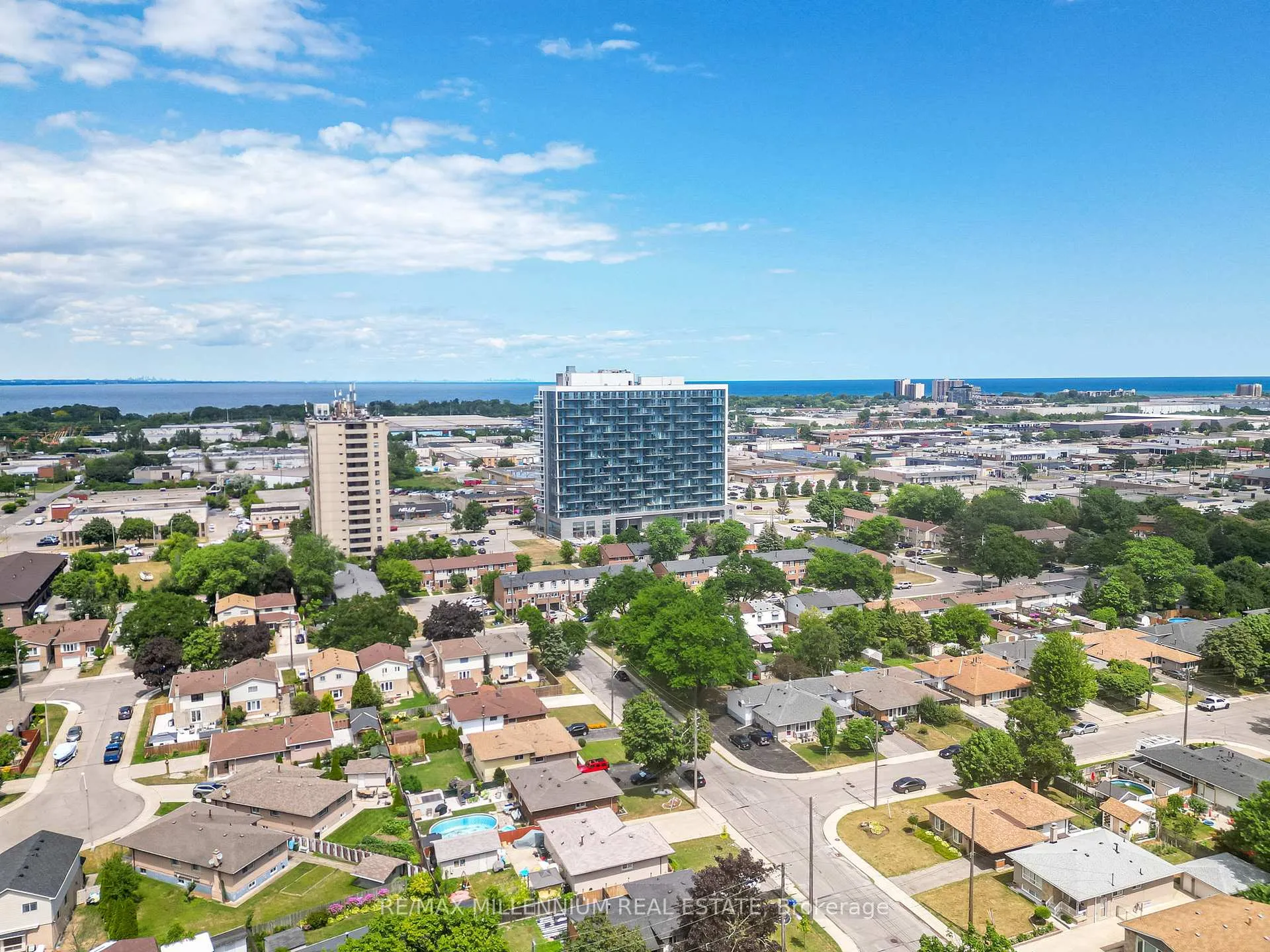 Photo 43 of Unit 208, 2782 Barton Street E, Hamilton, Riverdale — HOMEH