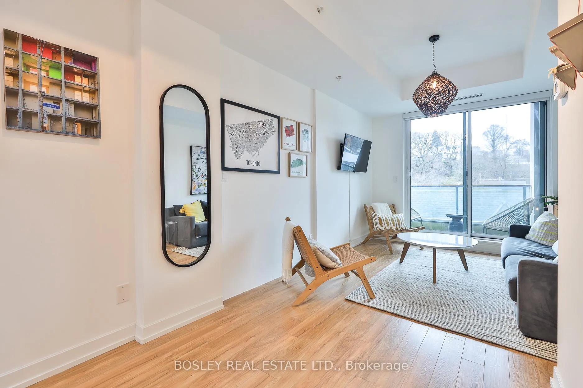 Photo 16 of Unit 516, 377 Madison Avenue, Toronto, Casa Loma — HOMEH