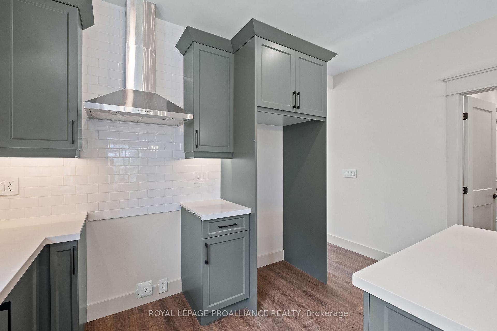 Photo 7 of 56 Willowbrook Street, Markham, Aileen-Willowbrook — HOMEH