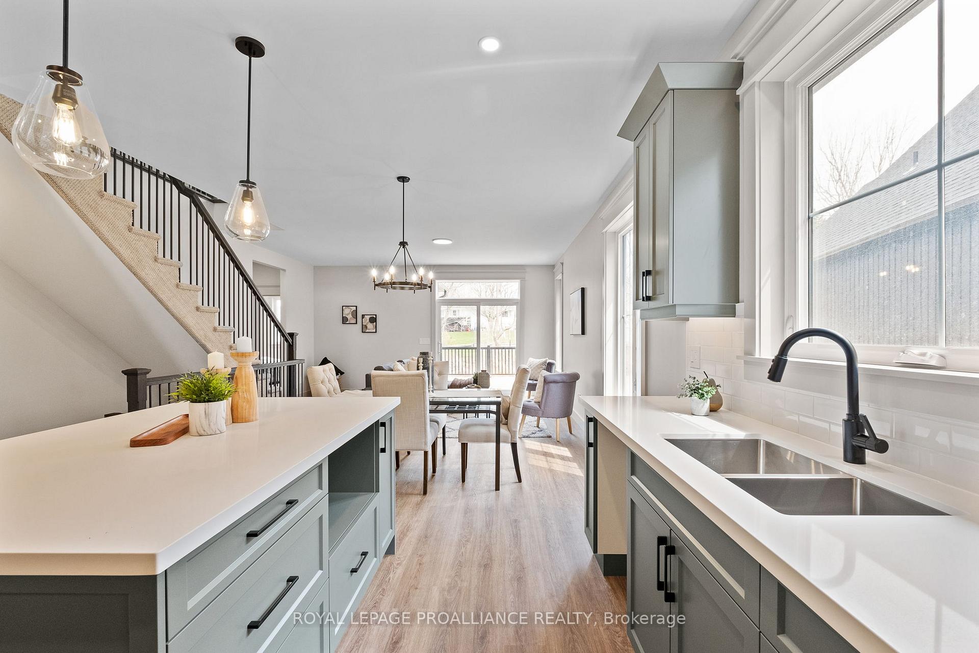 Photo 8 of 56 Willowbrook Street, Markham, Aileen-Willowbrook — HOMEH