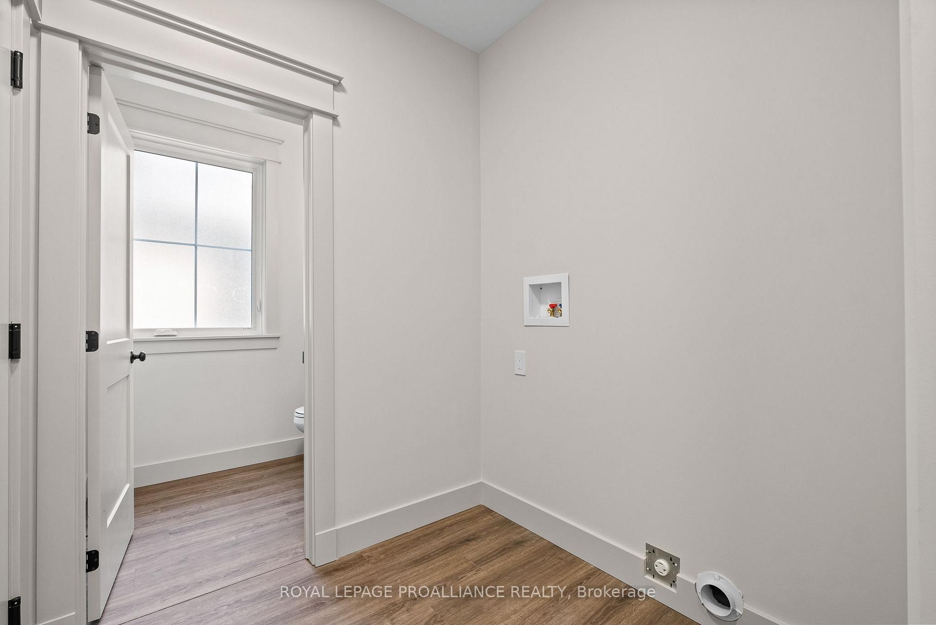 Photo 15 of 56 Willowbrook Street, Markham, Aileen-Willowbrook — HOMEH