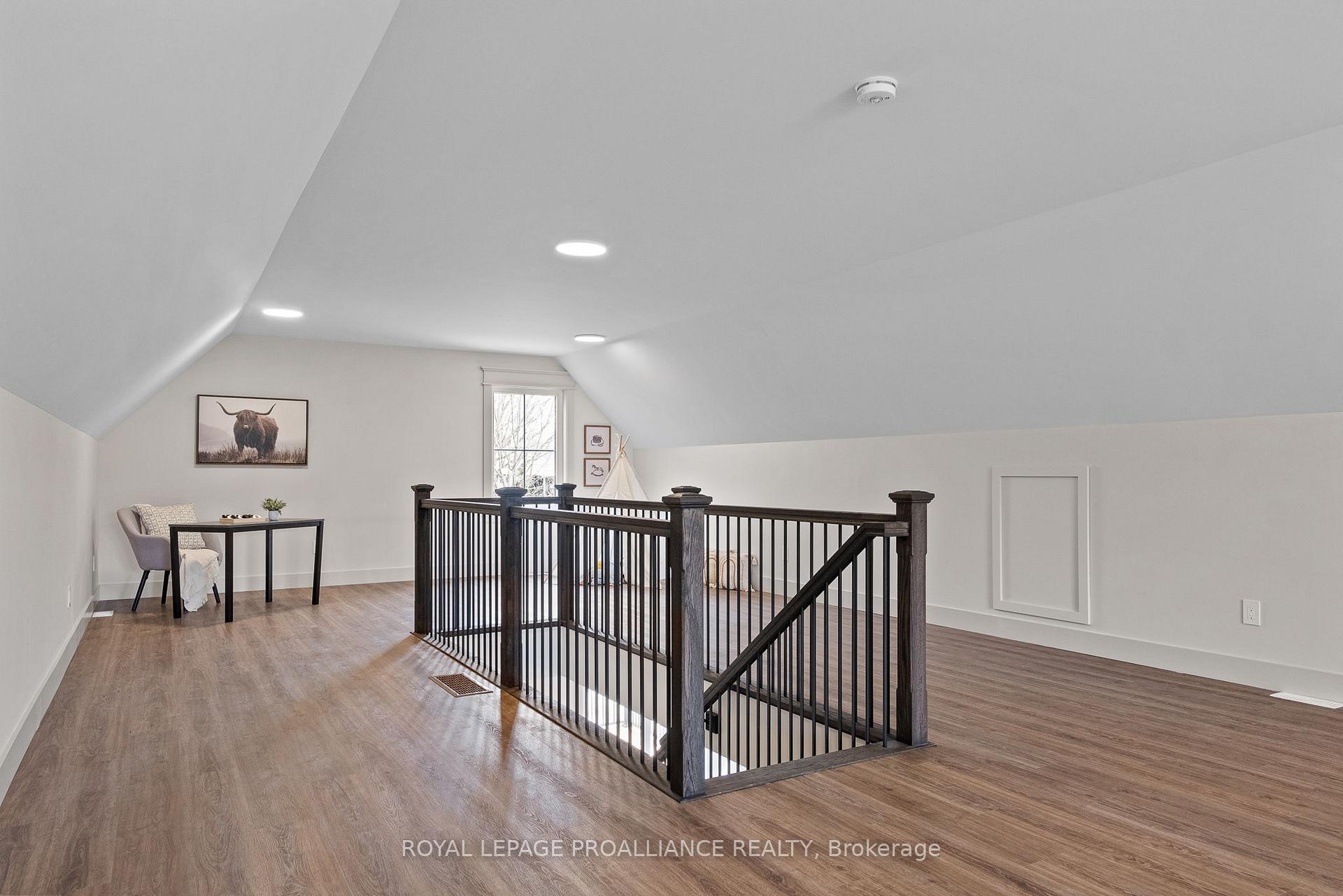 Photo 23 of 56 Willowbrook Street, Markham, Aileen-Willowbrook — HOMEH