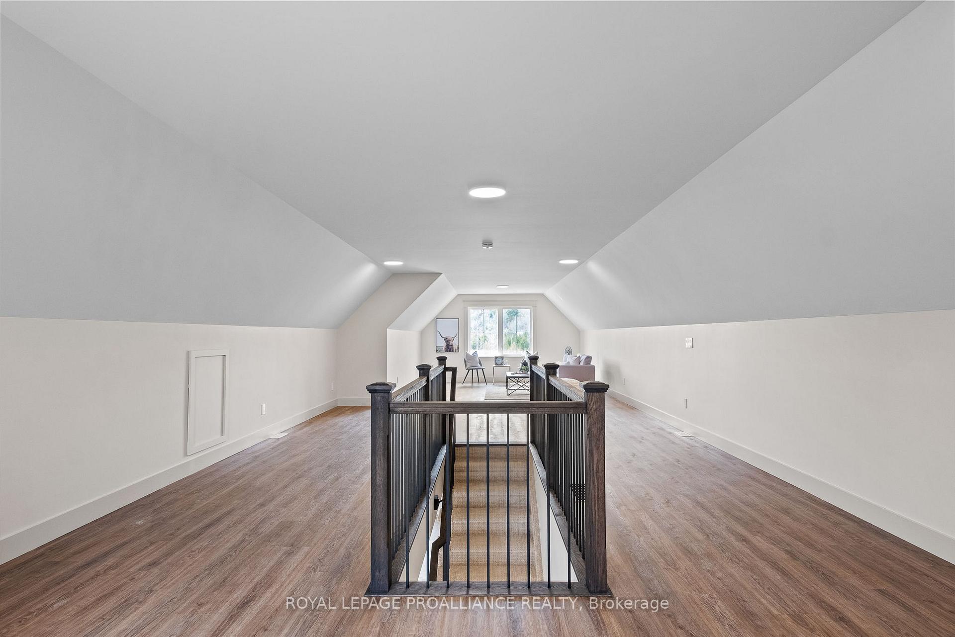 Photo 27 of 56 Willowbrook Street, Markham, Aileen-Willowbrook — HOMEH