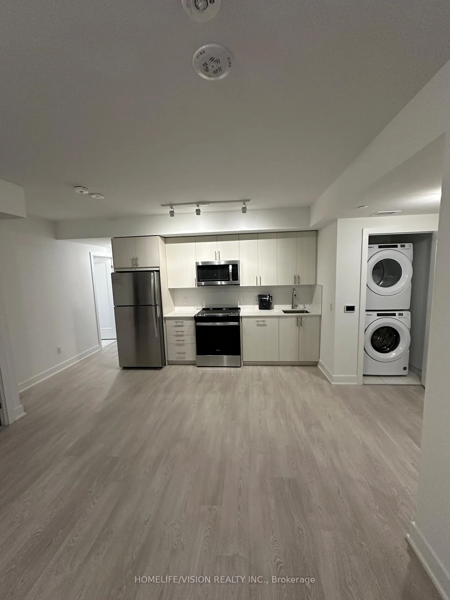 Photo 2 of Unit 506, 2545 Simcoe Street N, Oshawa, Windfields — HOMEH