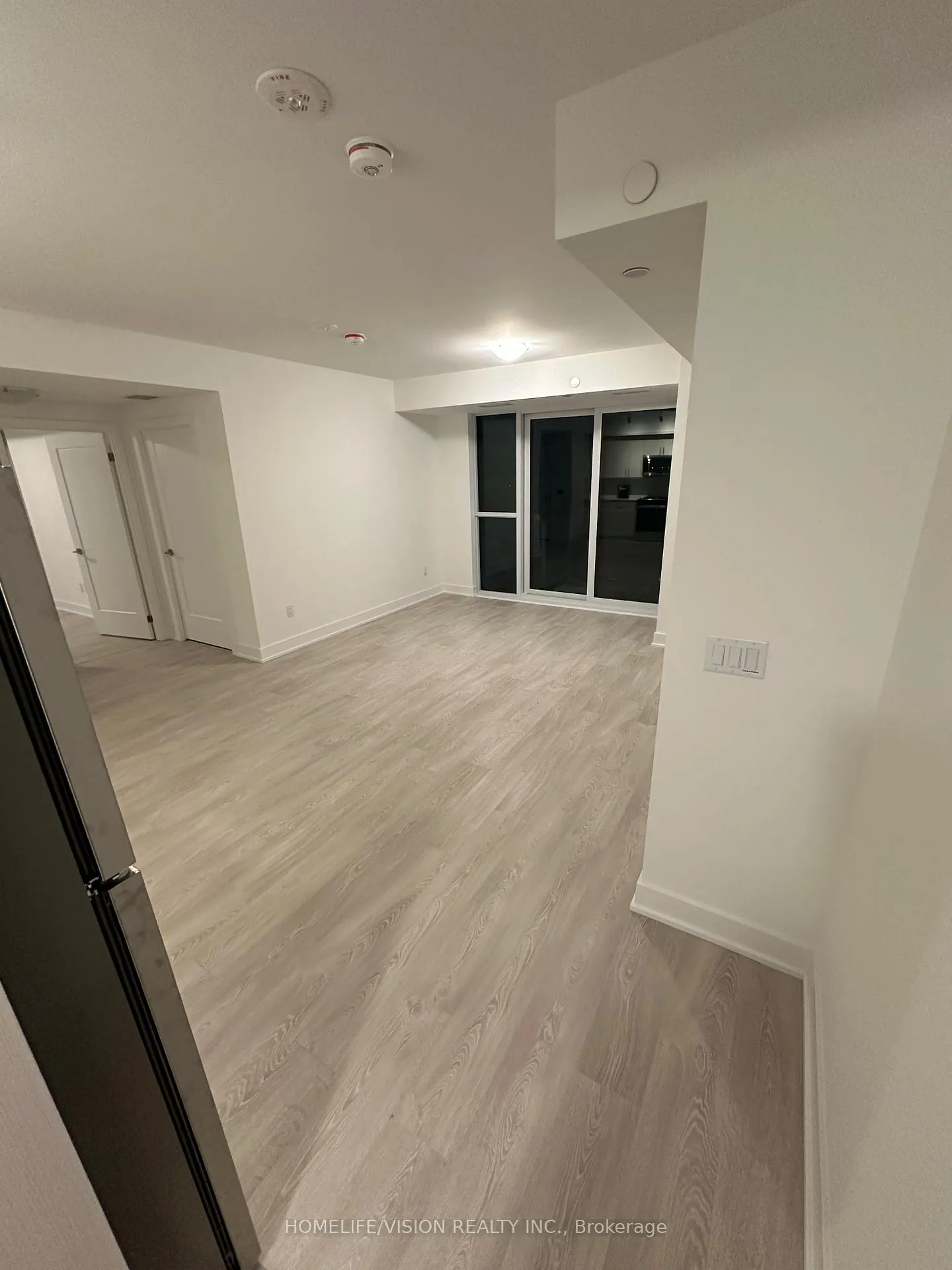 Photo 6 of Unit 506, 2545 Simcoe Street N, Oshawa, Windfields — HOMEH