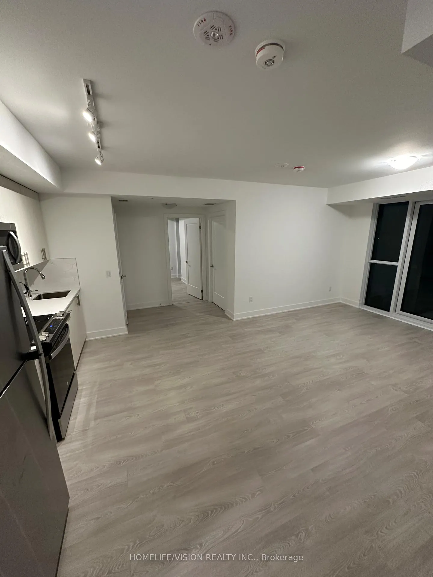 Photo 8 of Unit 506, 2545 Simcoe Street N, Oshawa, Windfields — HOMEH