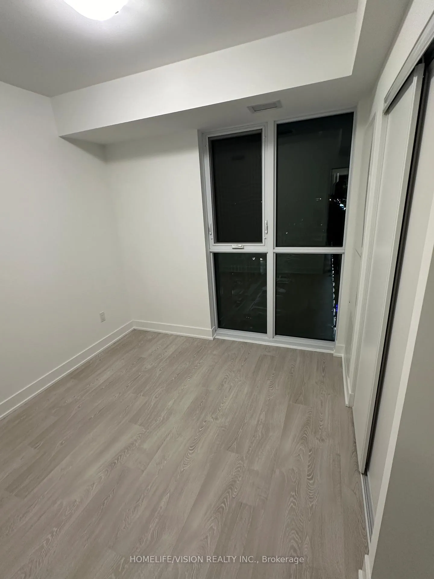 Photo 16 of Unit 506, 2545 Simcoe Street N, Oshawa, Windfields — HOMEH
