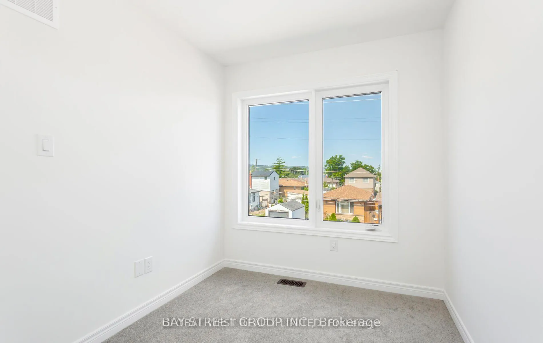 Photo 13 of Unit 8, 16 Reid Avenue, Hamilton, McQuesten — HOMEH