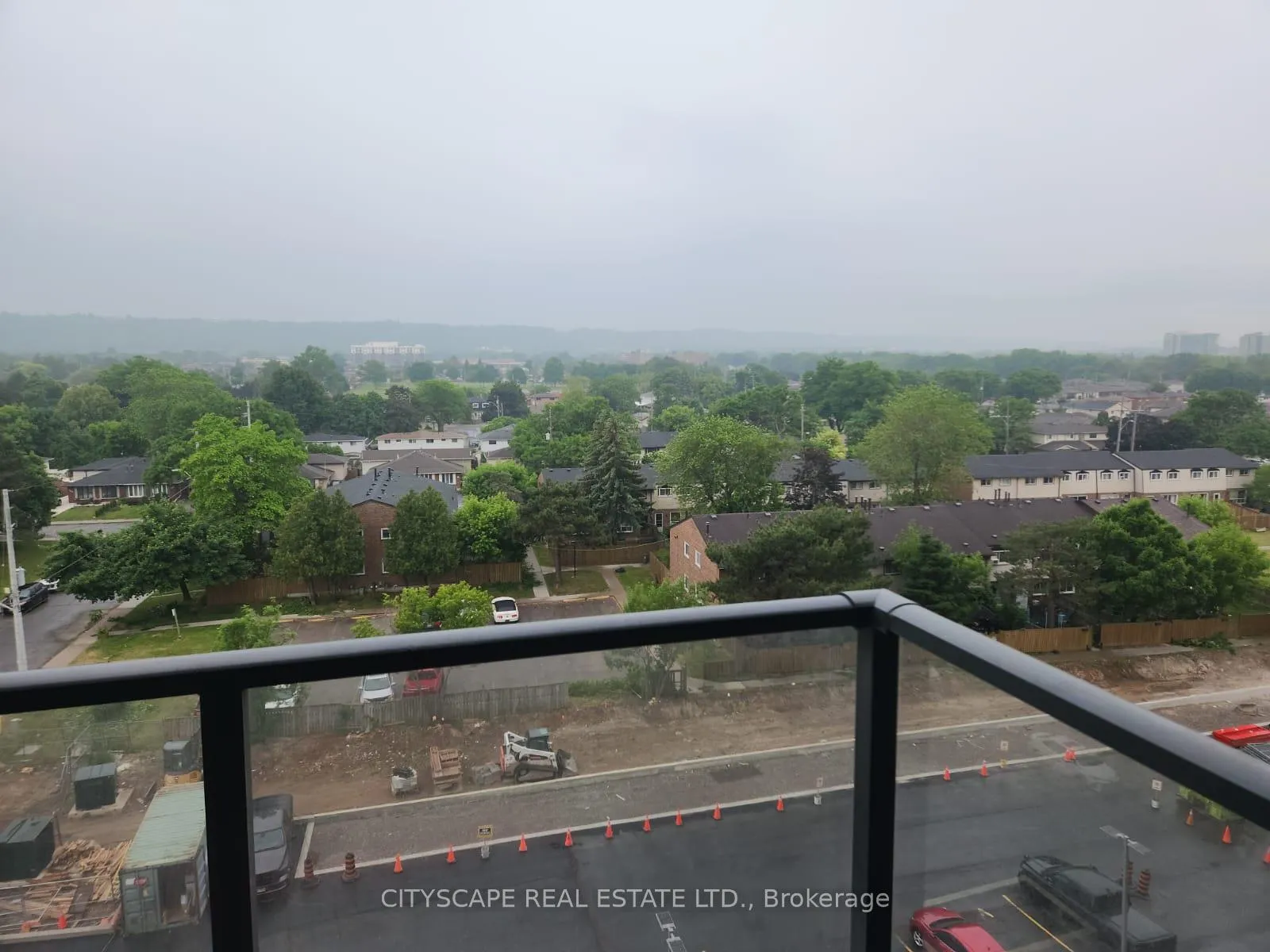 Photo 17 of Unit 618, 2782 Barton Street E, Hamilton, Riverdale — HOMEH