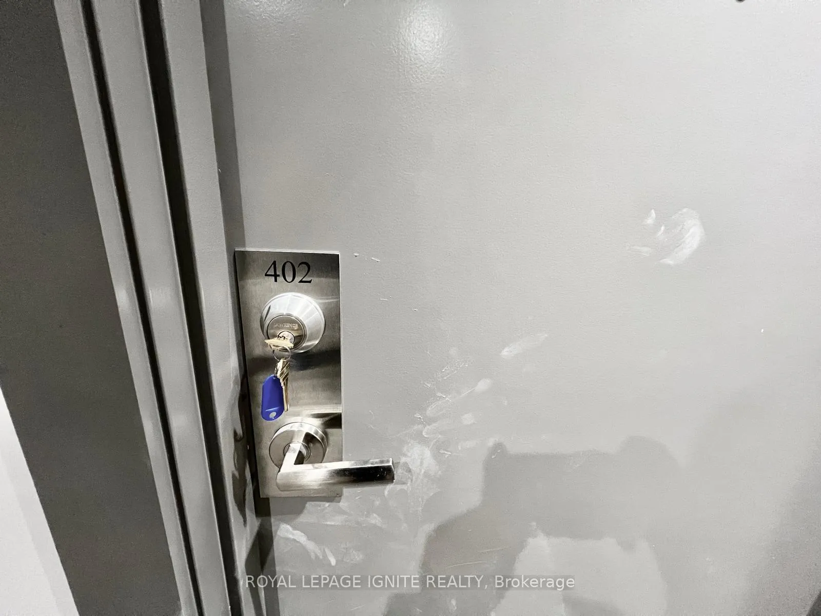 Photo 6 of Unit 402, 55 Clarington Boulevard, Clarington, Bowmanville — HOMEH