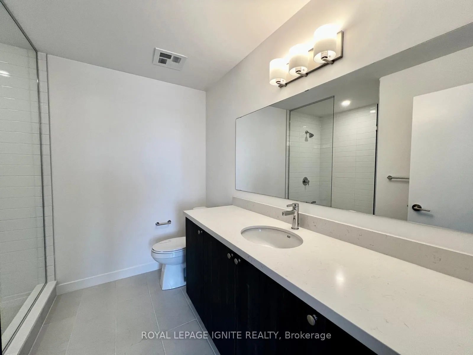 Photo 16 of Unit 402, 55 Clarington Boulevard, Clarington, Bowmanville — HOMEH