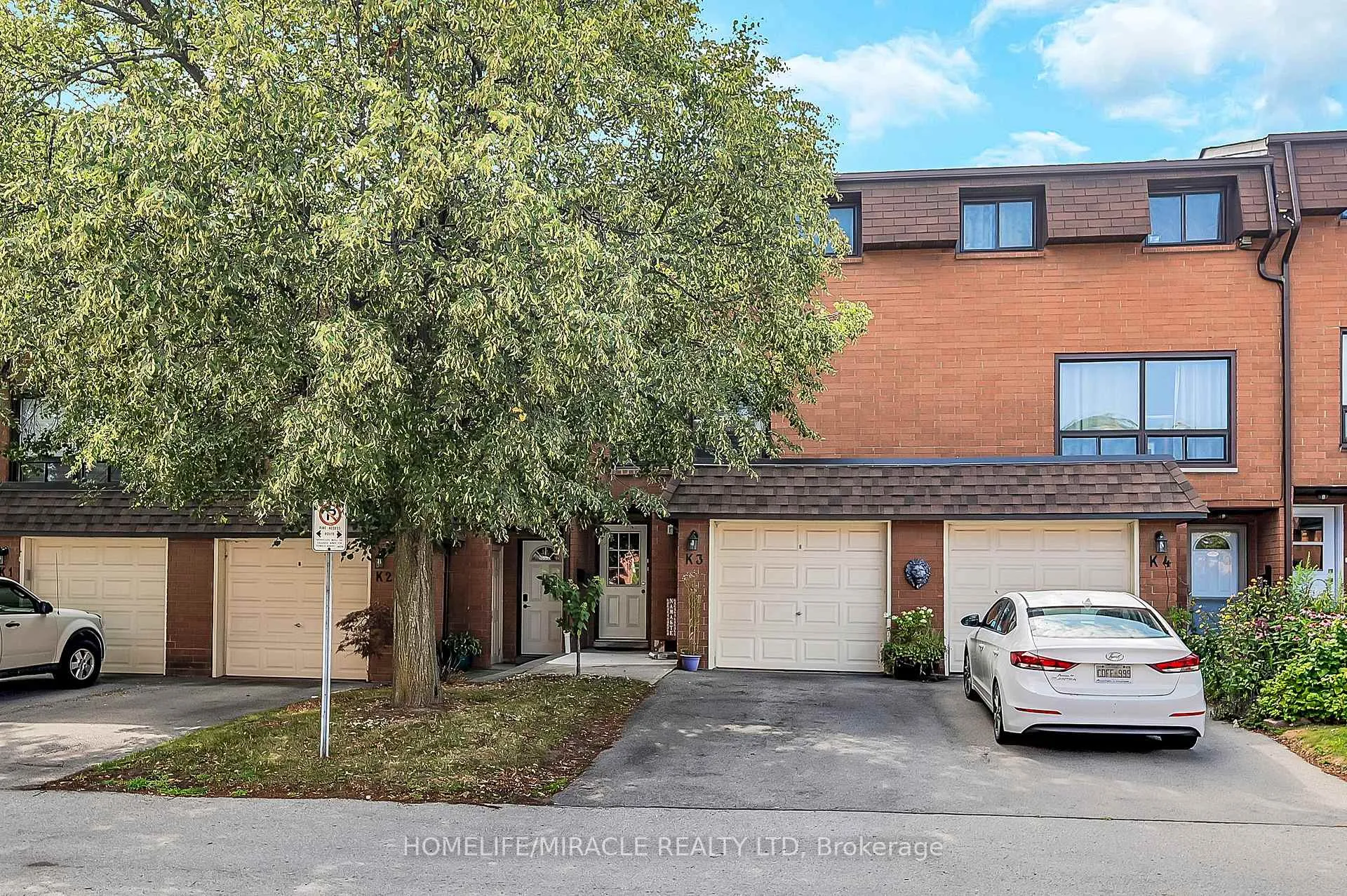 Front of Unit K3, 444 Stone Church Road W