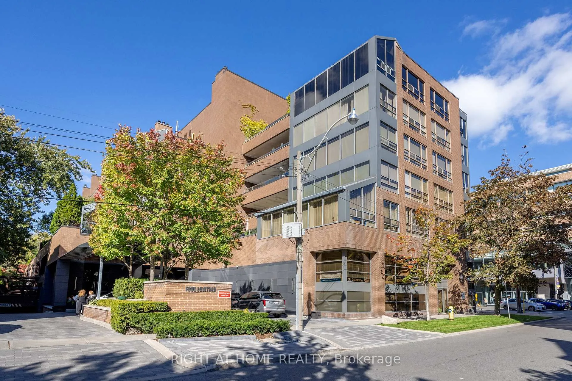Photo 2 of Unit 606, 4 Lowther Avenue, Toronto, The Annex — HOMEH