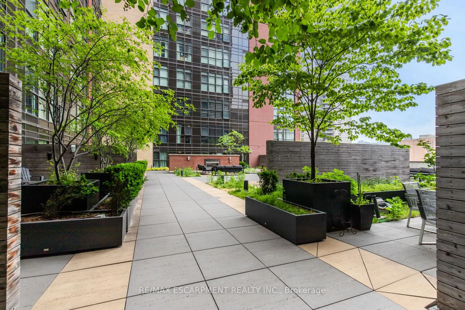 Photo 39 of Unit 1003, 112 King Street, Hamilton, Beasley — HOMEH