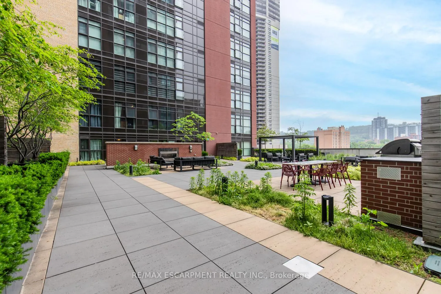 Photo 40 of Unit 1003, 112 King Street, Hamilton, Beasley — HOMEH