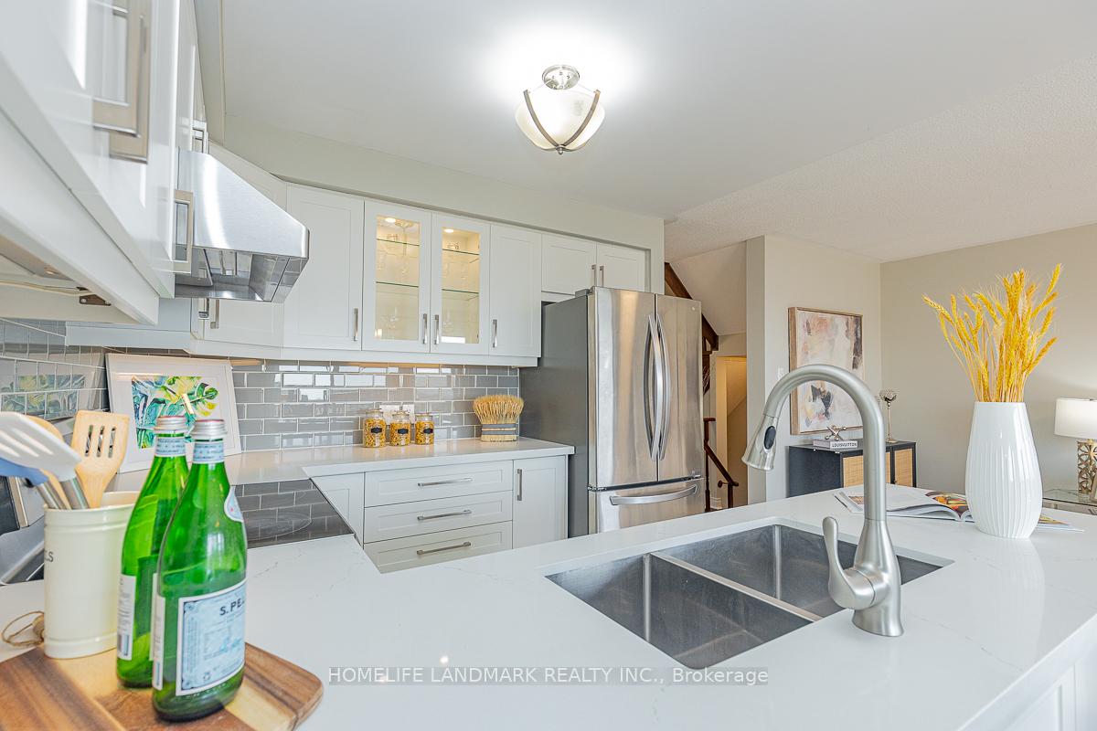 Photo 9 of 121 Dooley Crescent, Ajax, Northwest Ajax — HOMEH