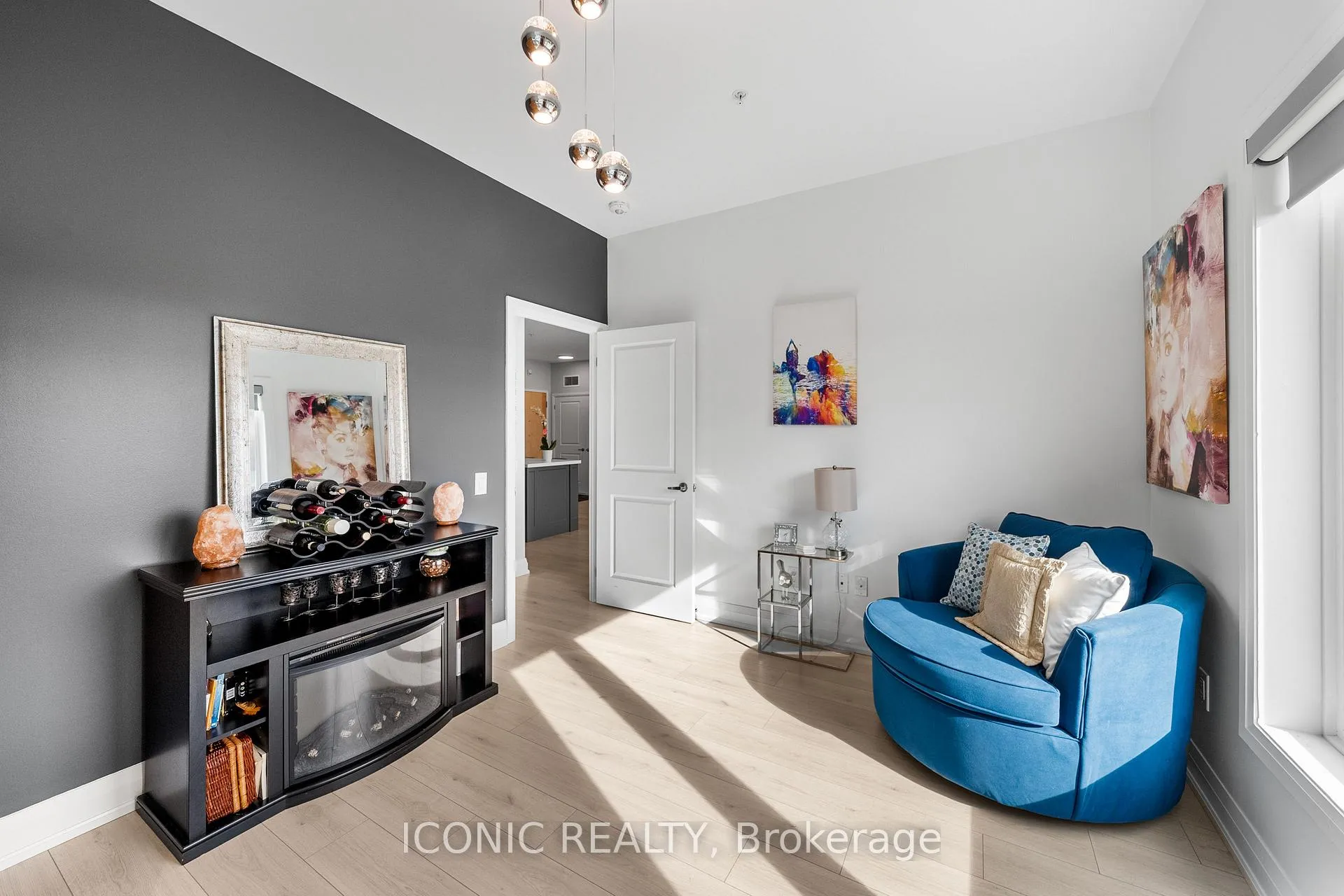 Photo 10 of Unit 606, 64 Queen Street S, New Tecumseth, Tottenham — HOMEH