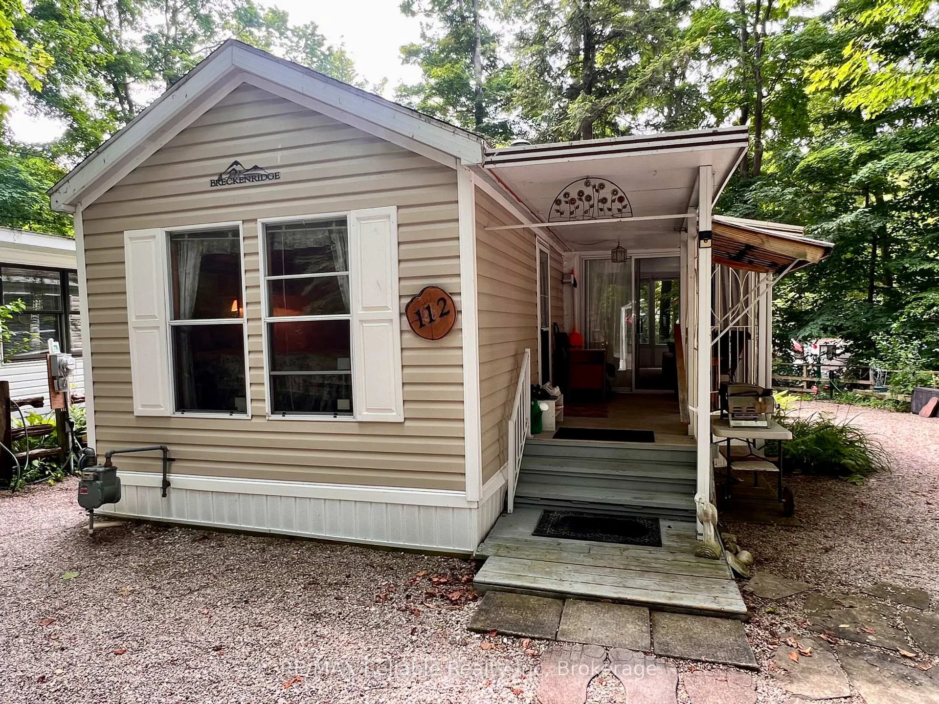Photo 6 of Unit 112, 33999 Pridham Road, Bluewater, Bayfield — HOMEH
