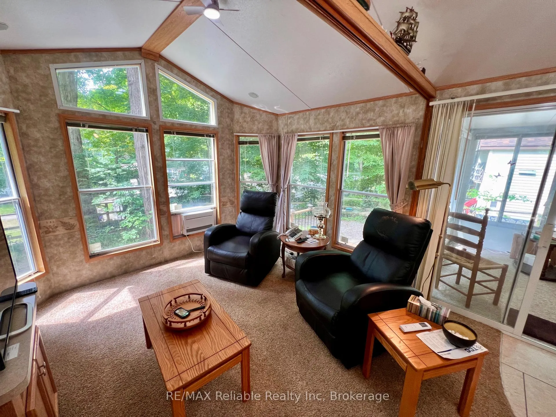 Photo 9 of Unit 112, 33999 Pridham Road, Bluewater, Bayfield — HOMEH