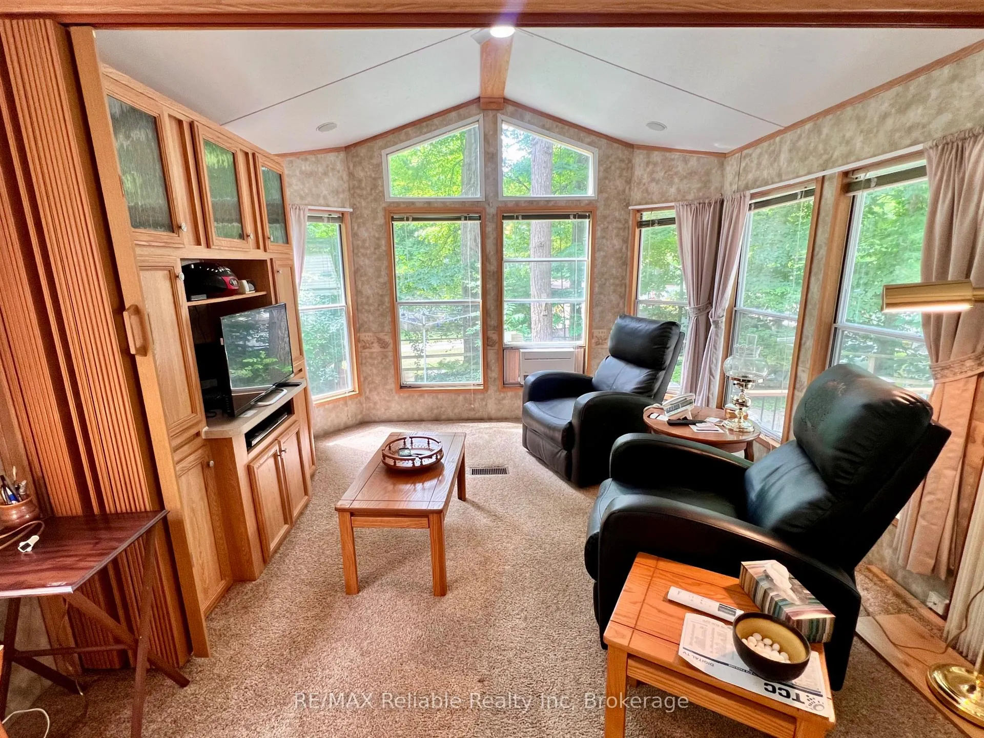 Photo 12 of Unit 112, 33999 Pridham Road, Bluewater, Bayfield — HOMEH