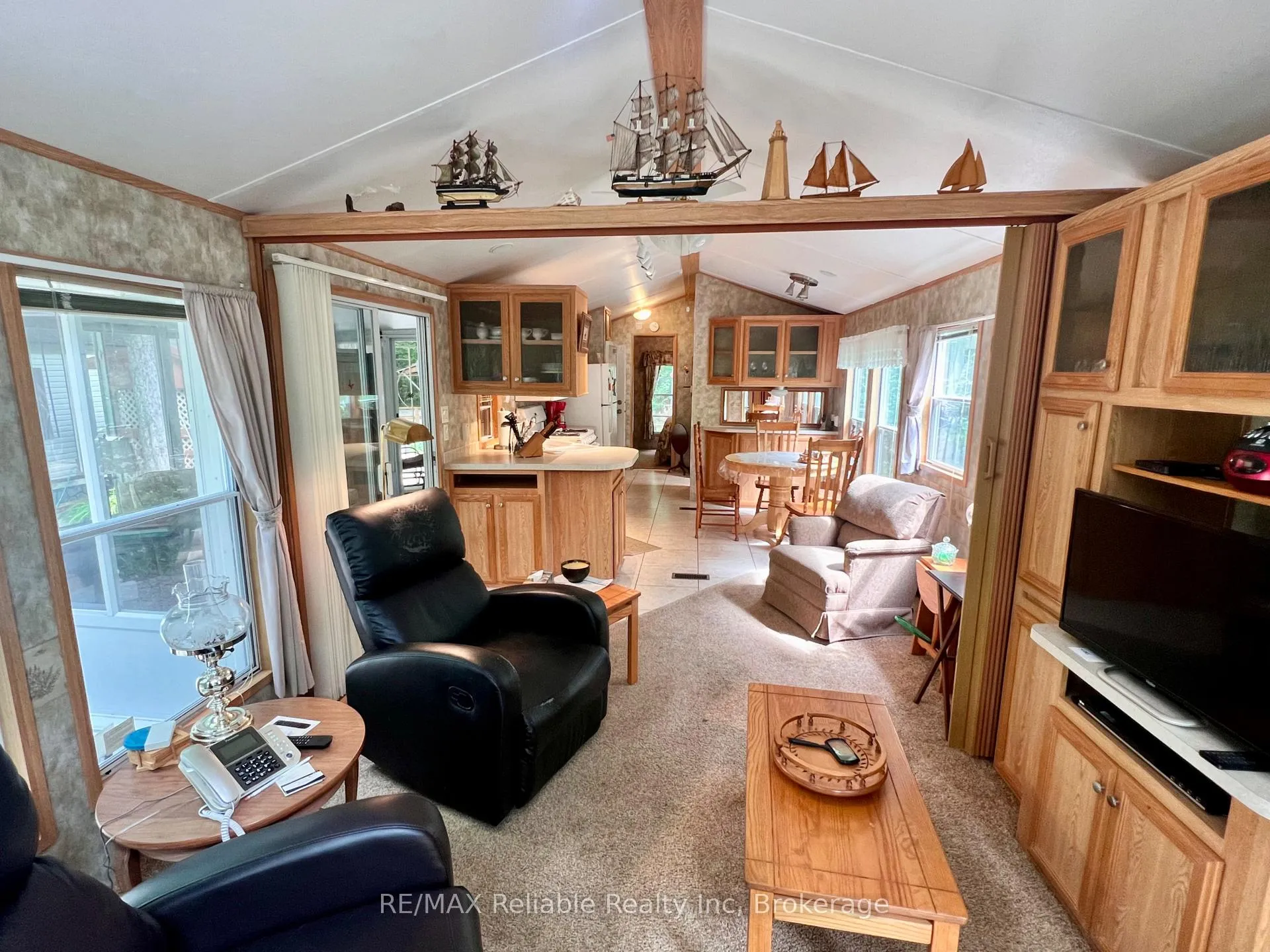 Photo 13 of Unit 112, 33999 Pridham Road, Bluewater, Bayfield — HOMEH