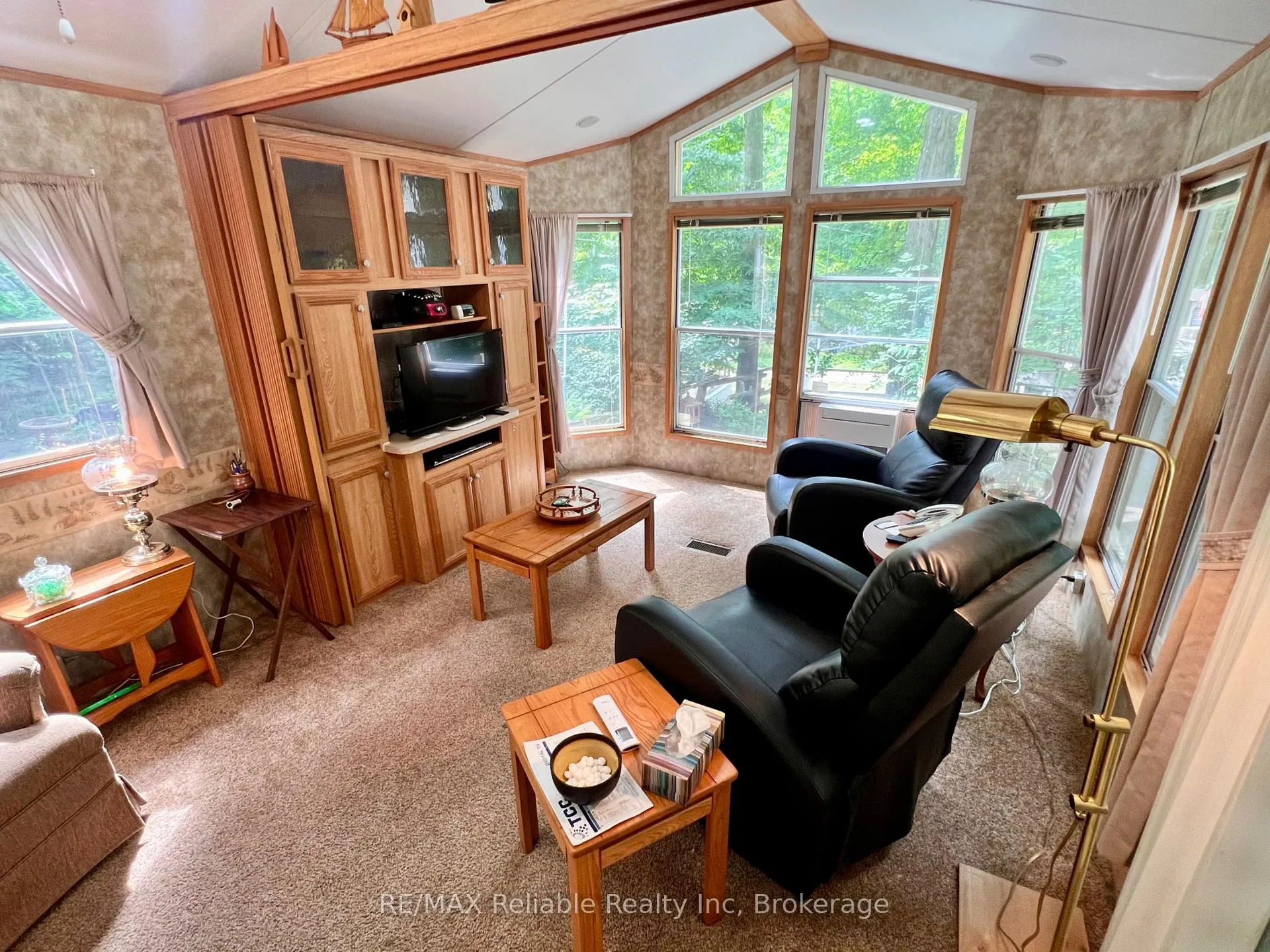 Photo 14 of Unit 112, 33999 Pridham Road, Bluewater, Bayfield — HOMEH
