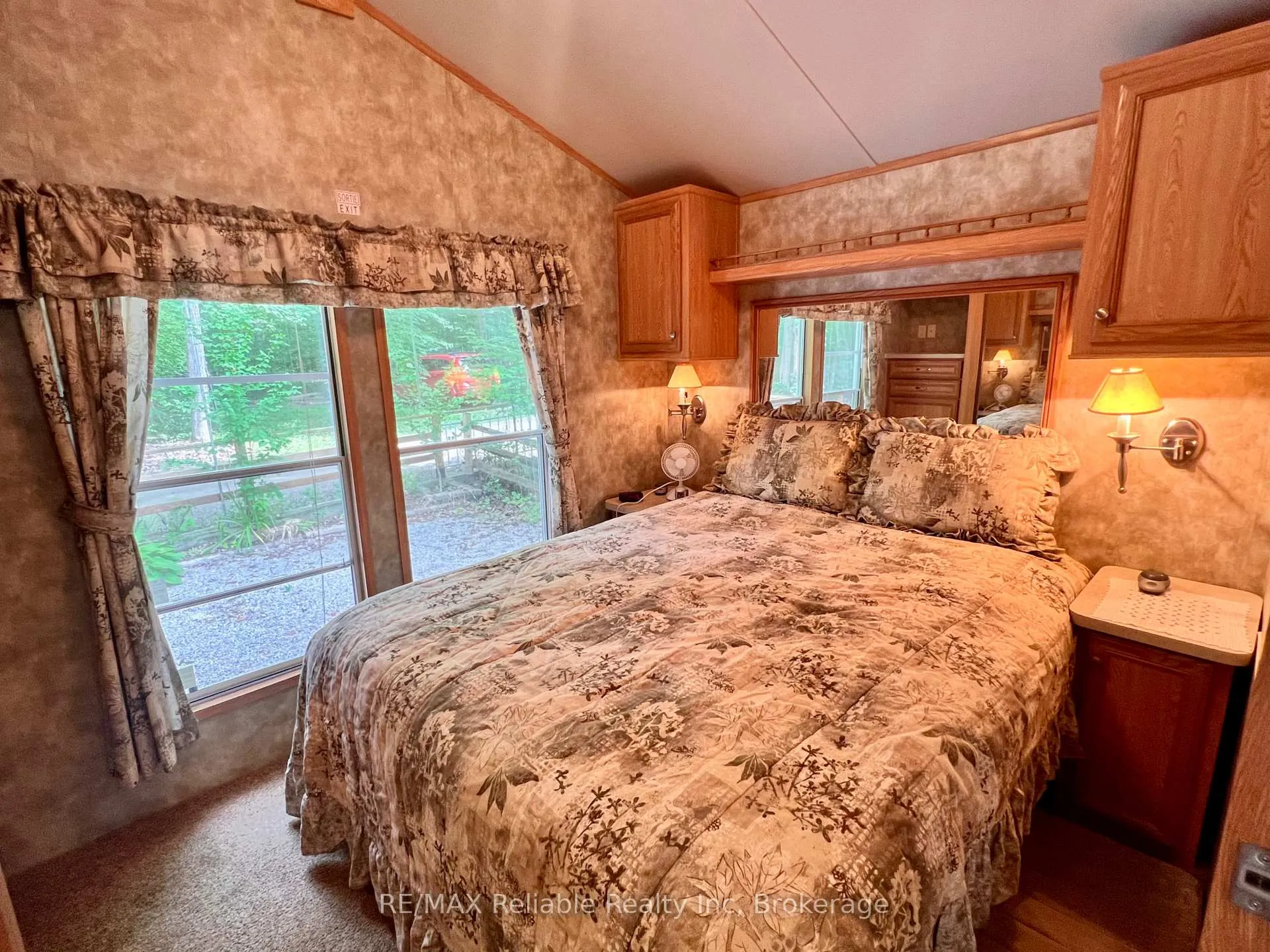 Photo 27 of Unit 112, 33999 Pridham Road, Bluewater, Bayfield — HOMEH