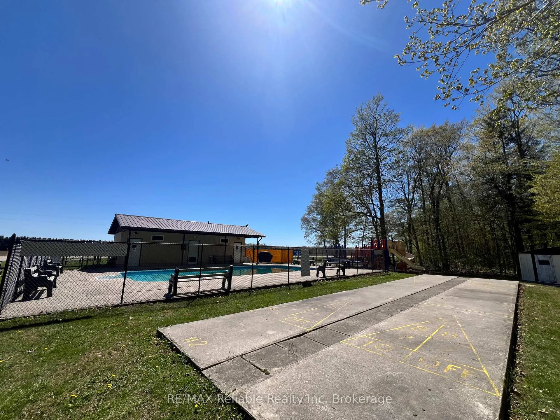 Photo 46 of Unit 112, 33999 Pridham Road, Bluewater, Bayfield — HOMEH