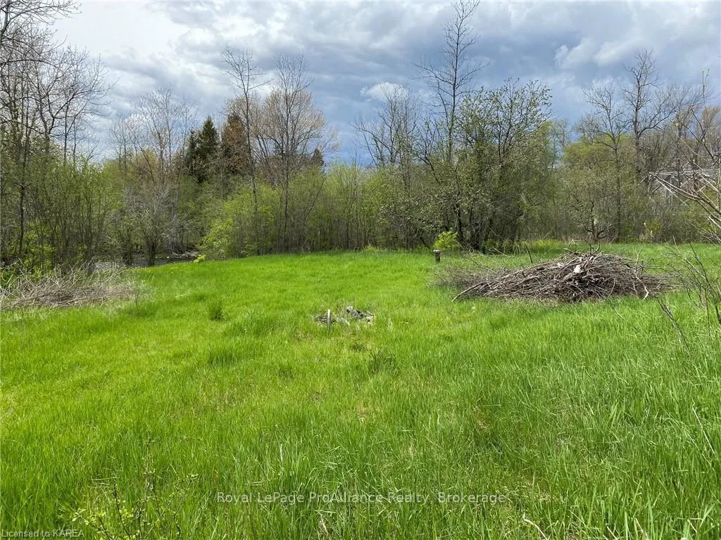 Photo 4 of 5405 Petworth Road, Frontenac, Frontenac South — HOMEH