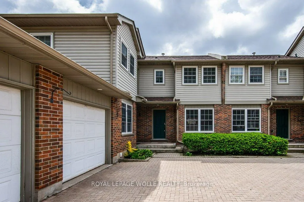 Photo 2 of Unit 22, 250 Keats Way, Waterloo, Beechwood — HOMEH