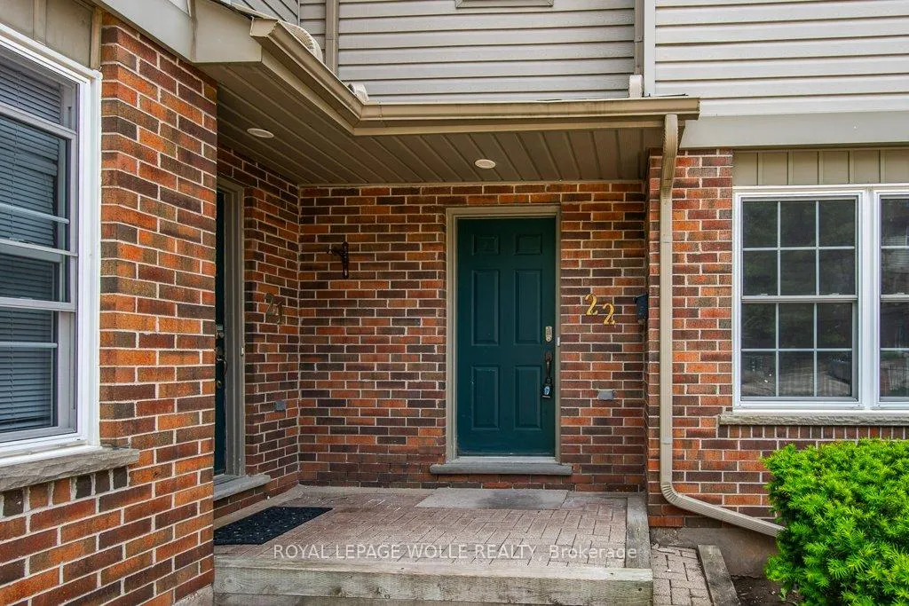 Photo 3 of Unit 22, 250 Keats Way, Waterloo, Beechwood — HOMEH