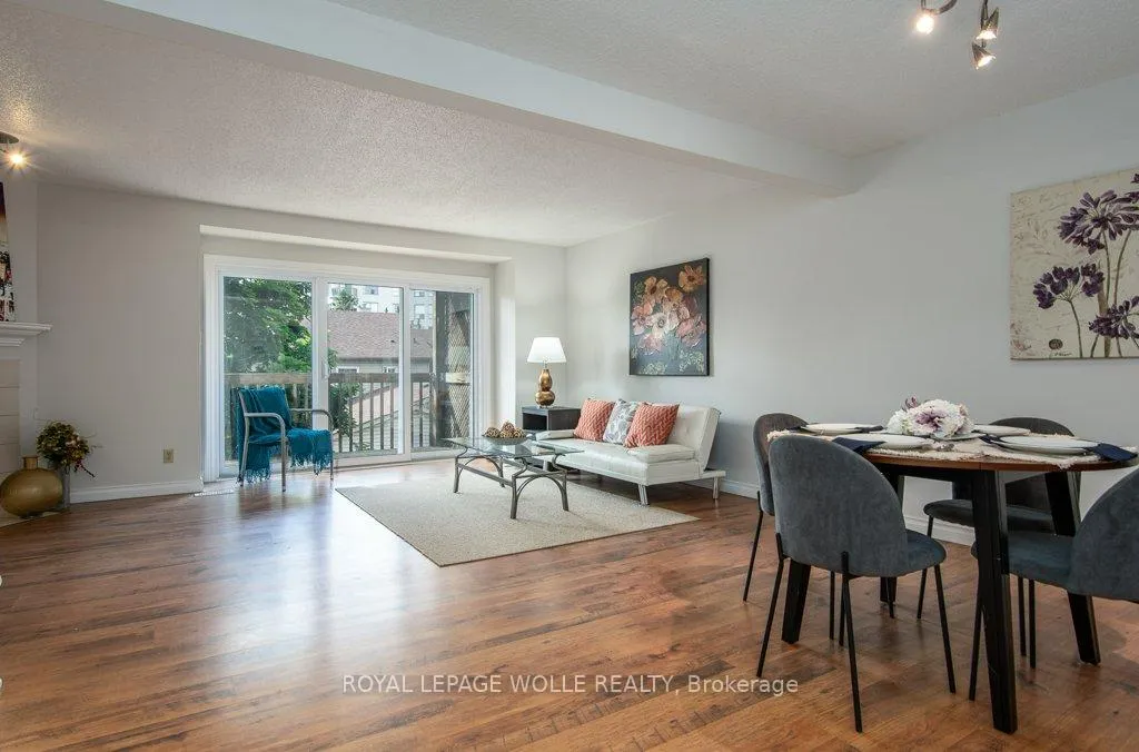 Photo 5 of Unit 22, 250 Keats Way, Waterloo, Beechwood — HOMEH