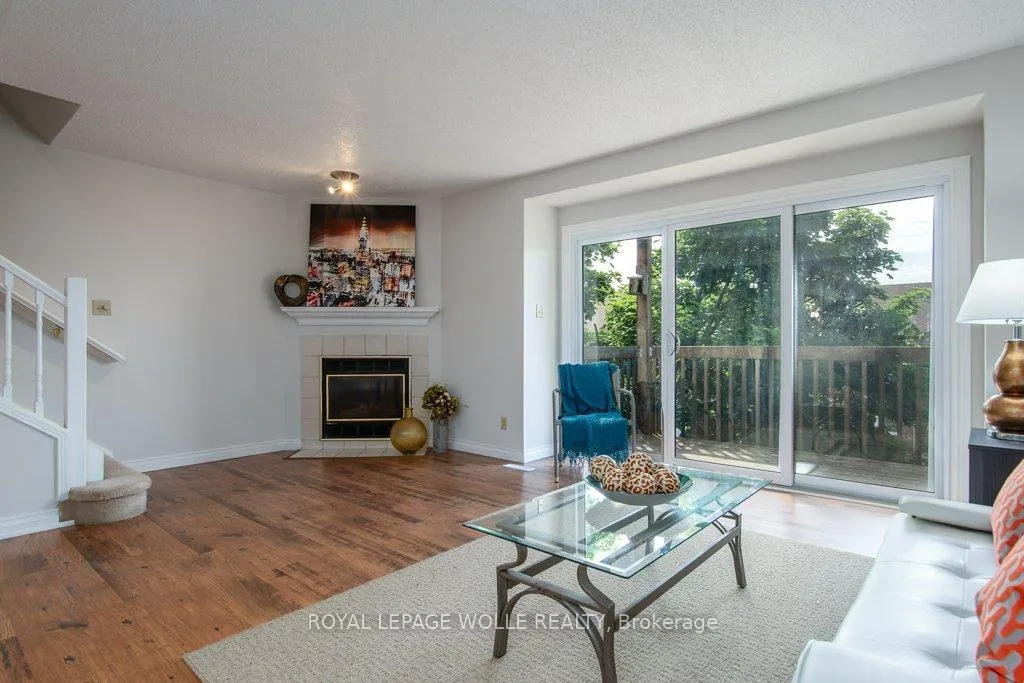 Photo 7 of Unit 22, 250 Keats Way, Waterloo, Beechwood — HOMEH