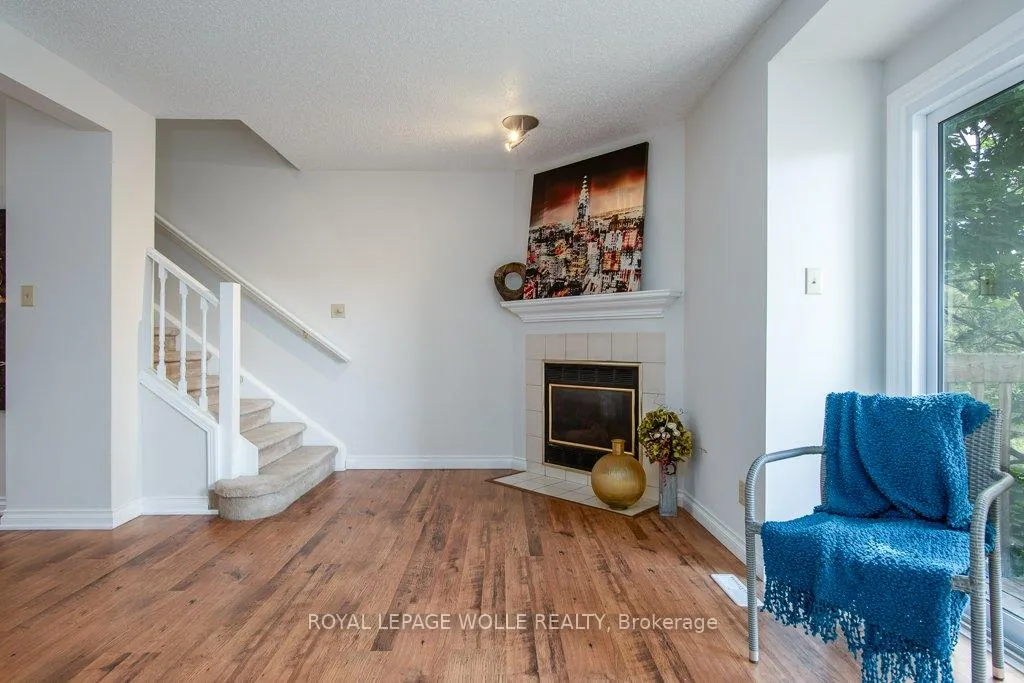 Photo 10 of Unit 22, 250 Keats Way, Waterloo, Beechwood — HOMEH