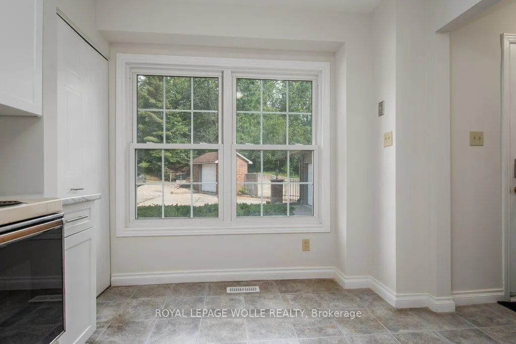 Photo 17 of Unit 22, 250 Keats Way, Waterloo, Beechwood — HOMEH