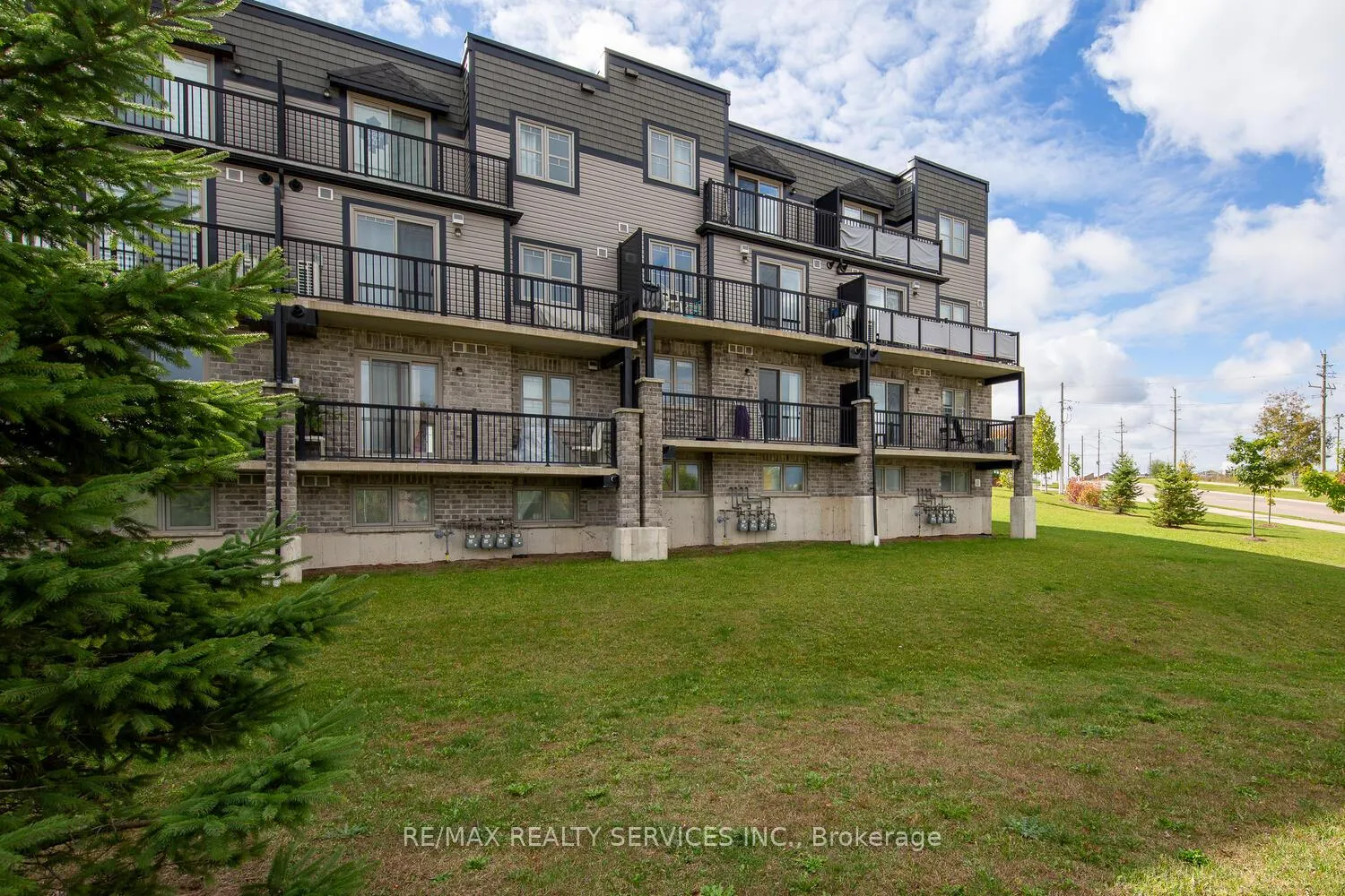 Photo 27 of Unit 17E, 1989 Ottawa Street S, Kitchener — HOMEH