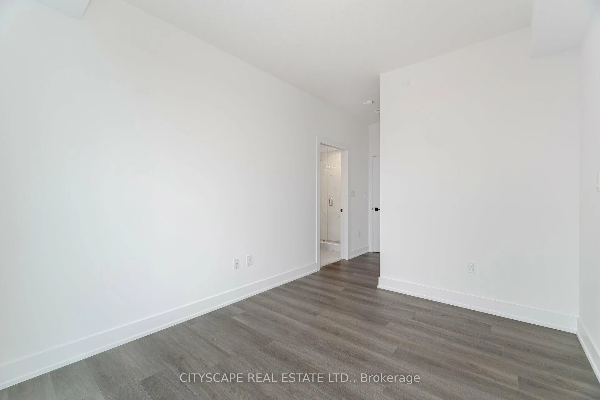 Photo 21 of Unit 1105, 460 Dundas Street E, Hamilton, Waterdown — HOMEH