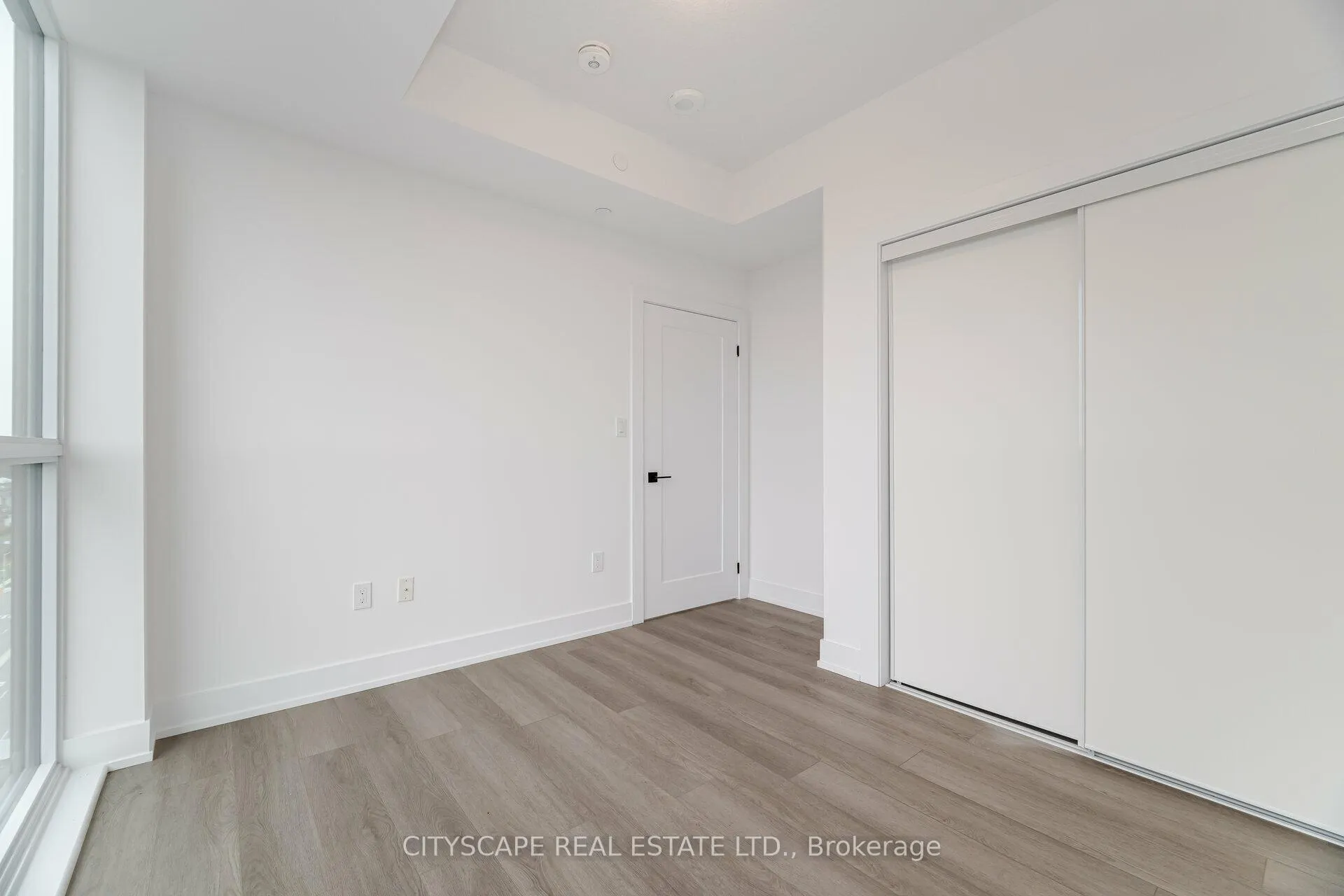 Photo 27 of Unit 1105, 460 Dundas Street E, Hamilton, Waterdown — HOMEH