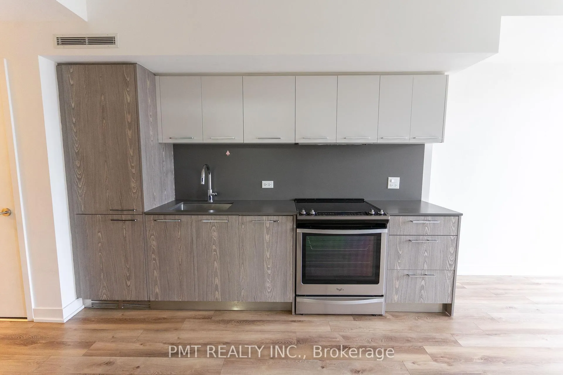 Photo 4 of Unit 424, 30 Baseball Place, Toronto, South Riverdale — HOMEH