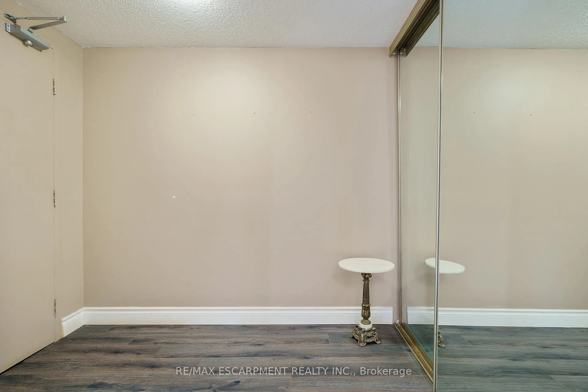 Photo 11 of Unit 2203, 75 Queen Street N, Hamilton, Strathcona — HOMEH