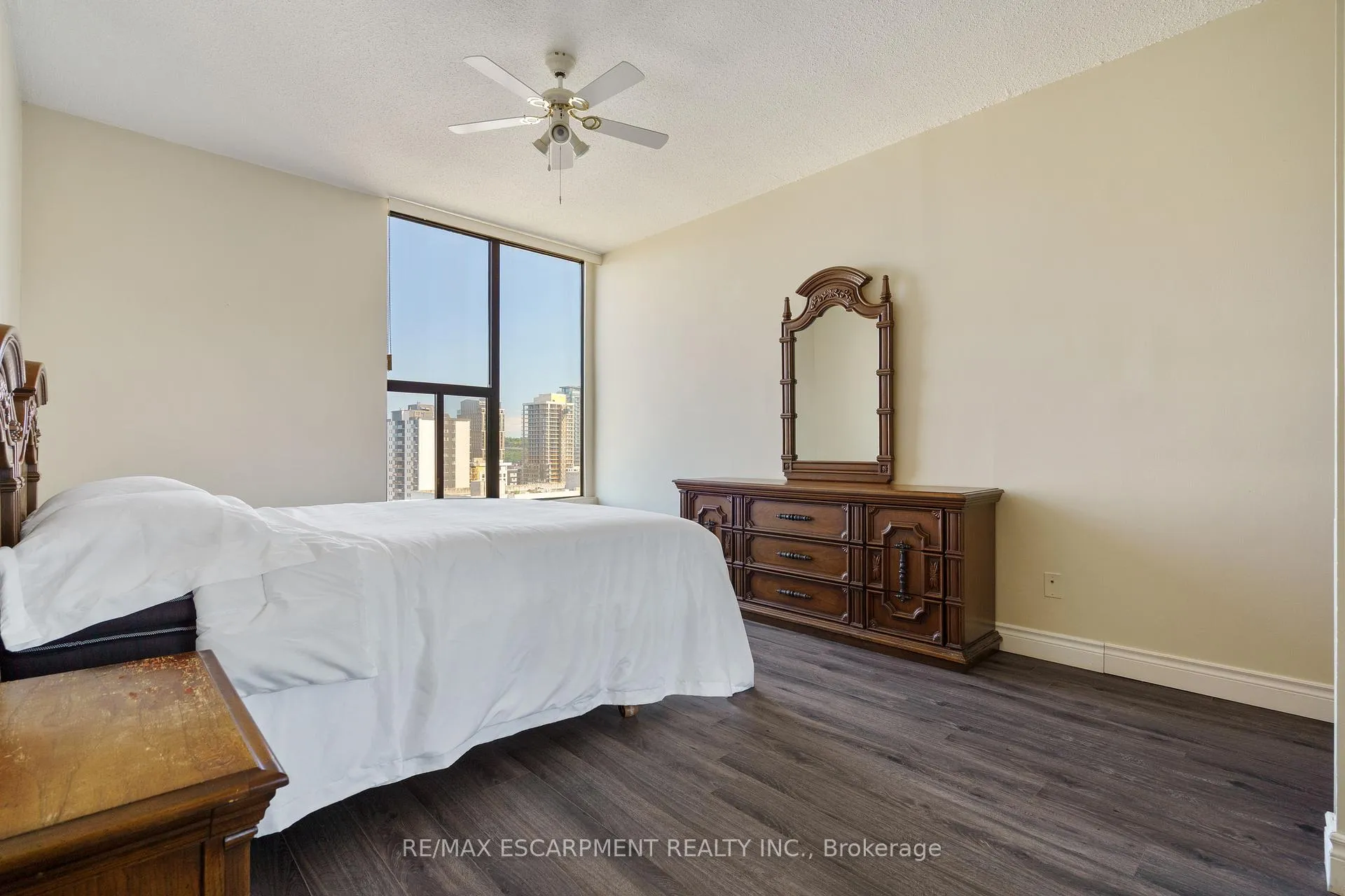 Photo 30 of Unit 2203, 75 Queen Street N, Hamilton, Strathcona — HOMEH
