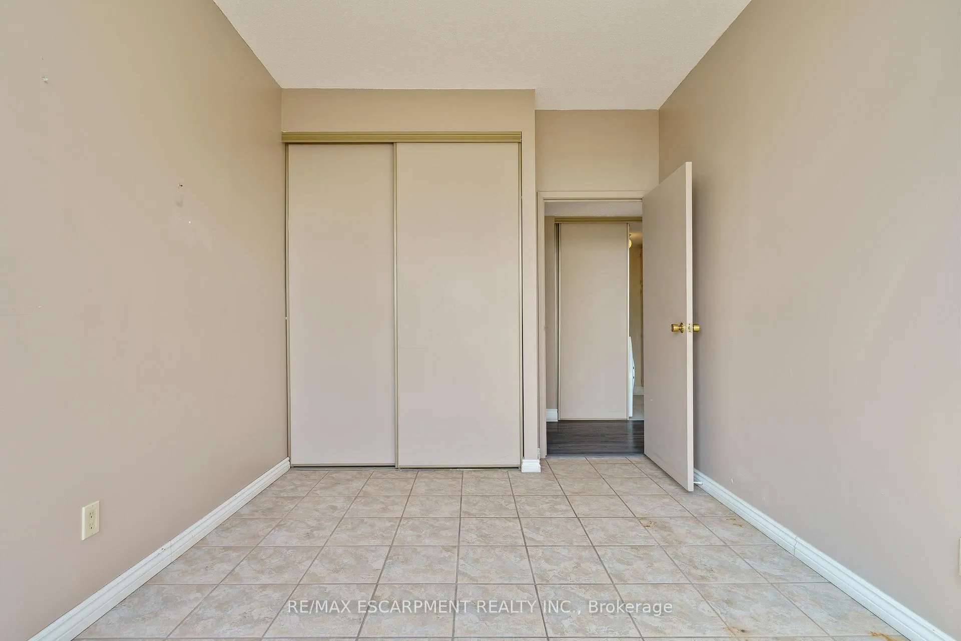 Photo 36 of Unit 2203, 75 Queen Street N, Hamilton, Strathcona — HOMEH