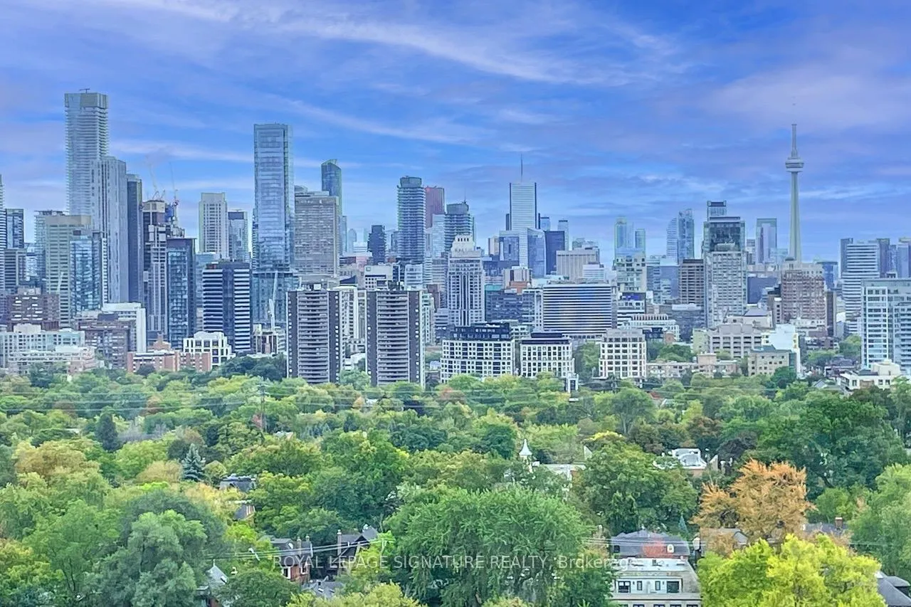 Photo 24 of Unit 1419, 111 St Clair Avenue W, Toronto, Yonge-St. Clair — HOMEH