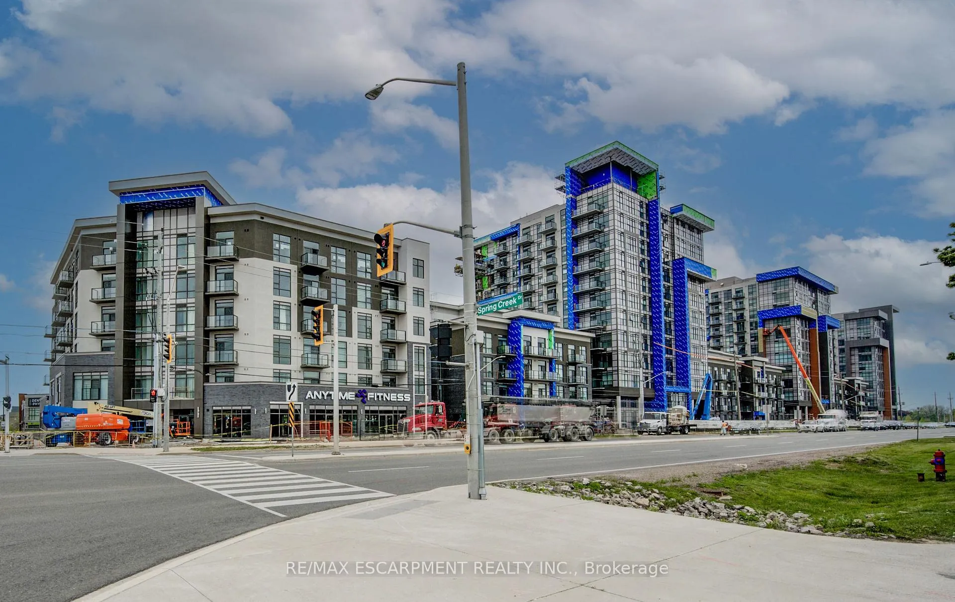 Photo 6 of Unit 528, 10 Mallard Trail E, Hamilton, Waterdown — HOMEH