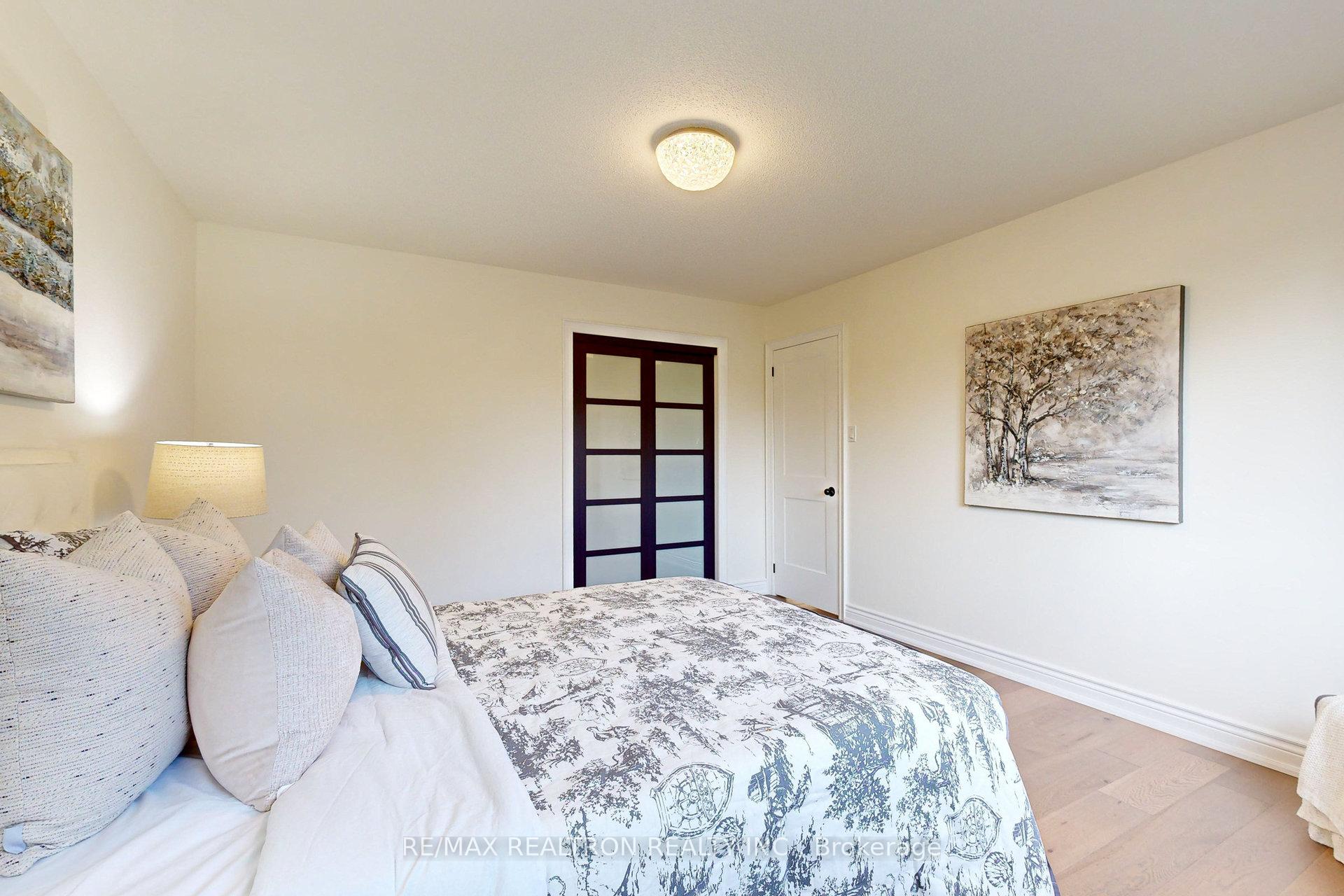 Photo 30 of 5 Illingworth Court, Aurora, Aurora Heights — HOMEH