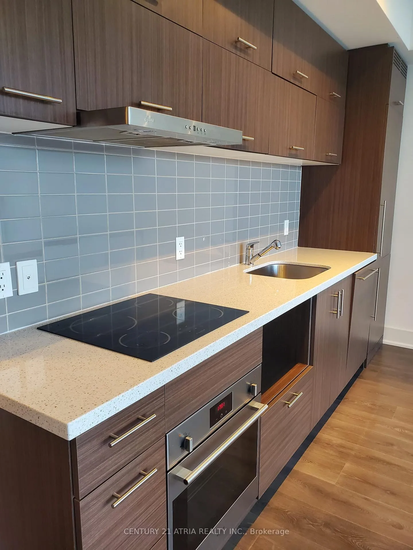 Photo 12 of Unit 816, 180 Enterprise Boulevard, Markham, Unionville — HOMEH