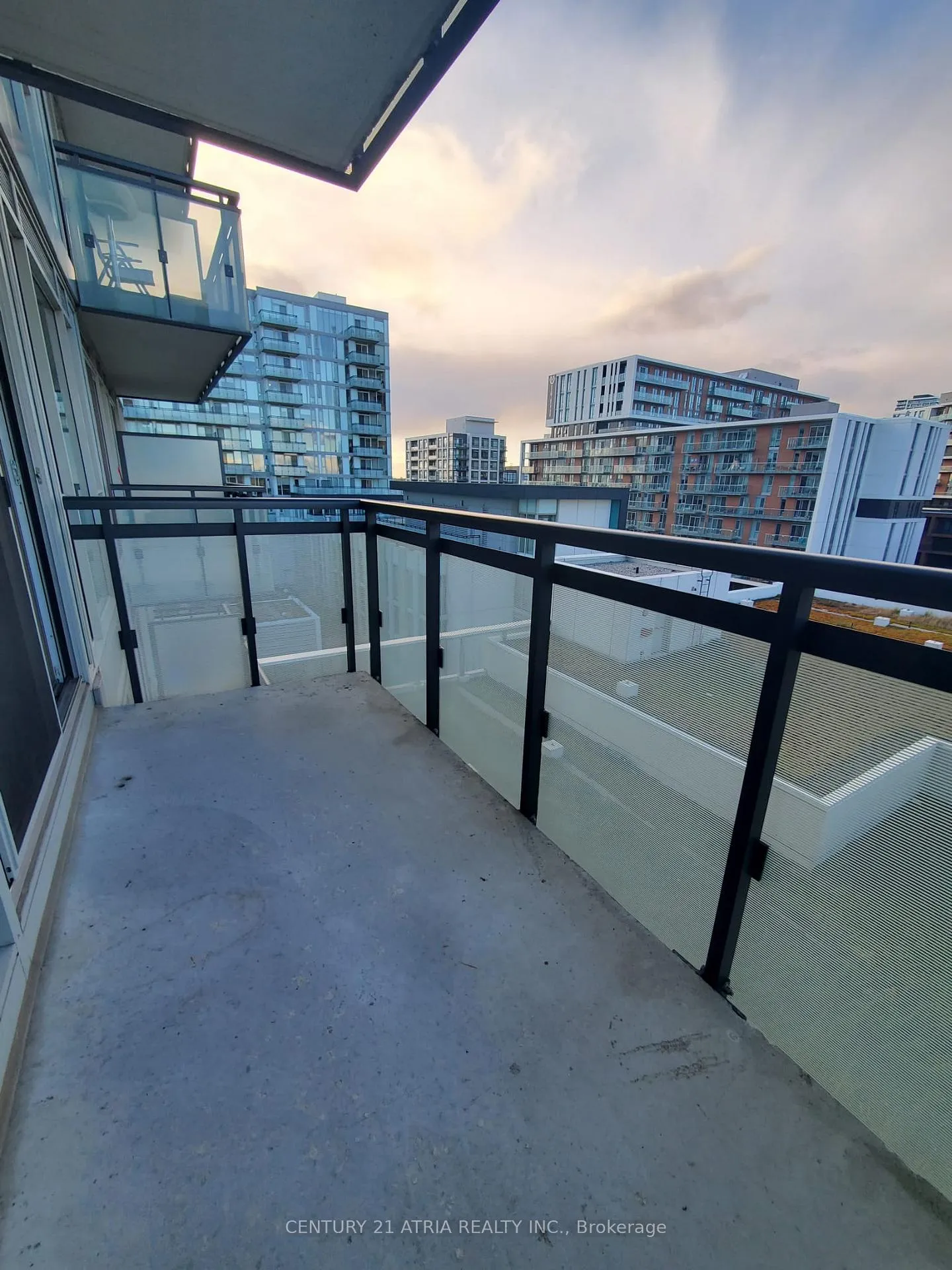 Photo 18 of Unit 816, 180 Enterprise Boulevard, Markham, Unionville — HOMEH