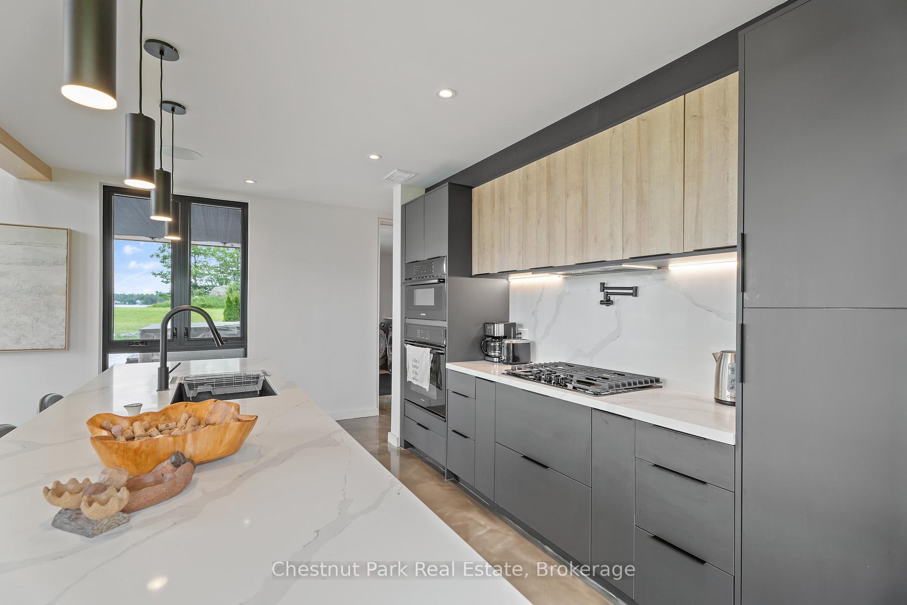 Photo 4 of 1594 Doe Lake Road, Gravenhurst, Muskoka (S) — HOMEH