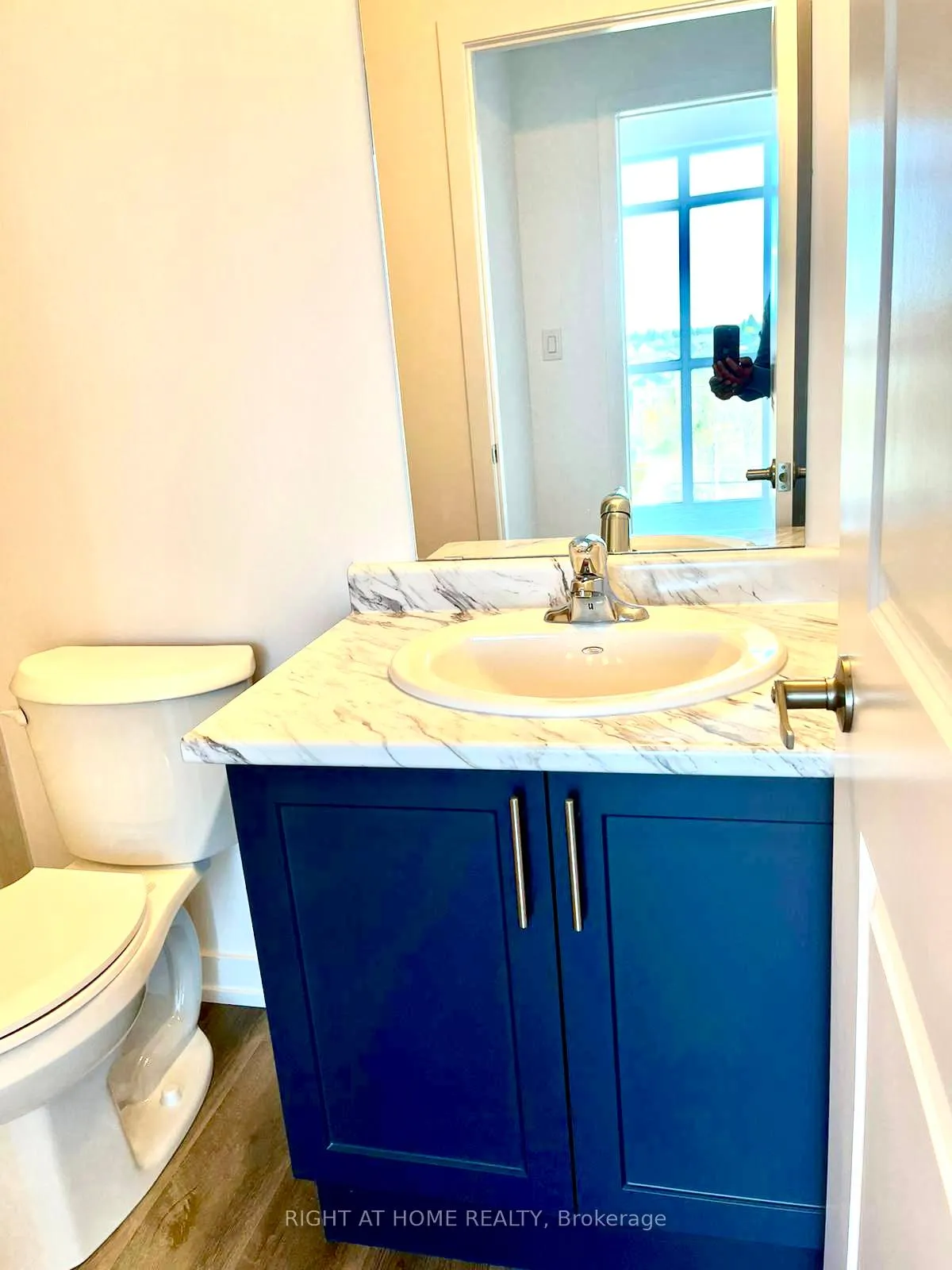 Photo 8 of Unit 505, 470 dundas Street E, Hamilton, Waterdown — HOMEH